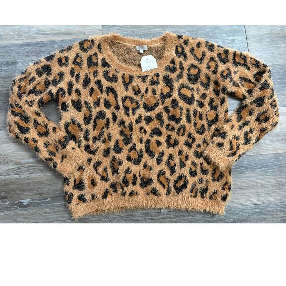 Wonderly Sweaters - Wonderly Leopard Print Sweater Women’s Large | Soft + Fuzzy Knit